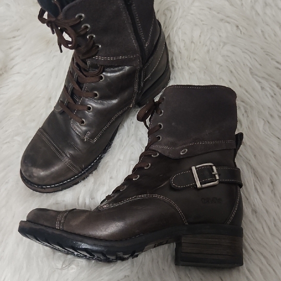 Shoes - Taos CRAVE Women's Brown Lace-Up Buckle Combat Boots SZ39